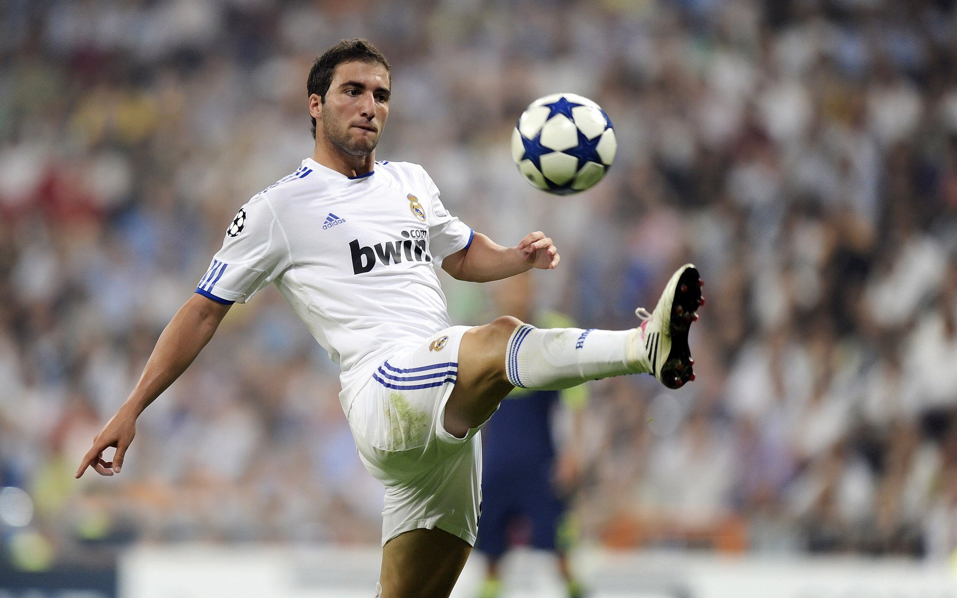 JIU YOU GAME-WRC德国赛：多弯道中的速度与策略较量，wtcr2021德国站